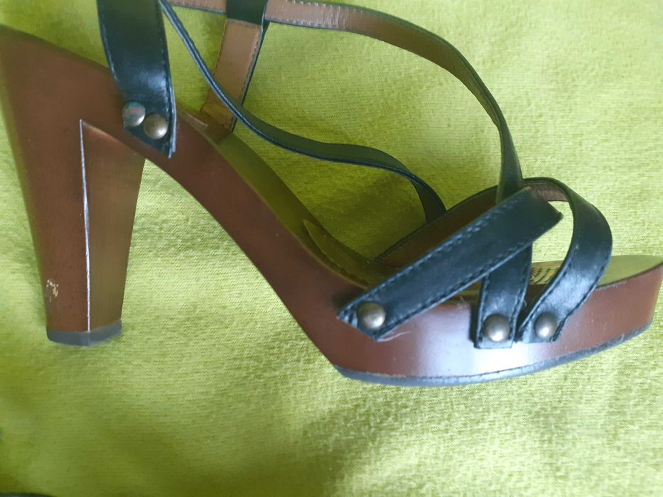 Дървени сандали Hilfiger