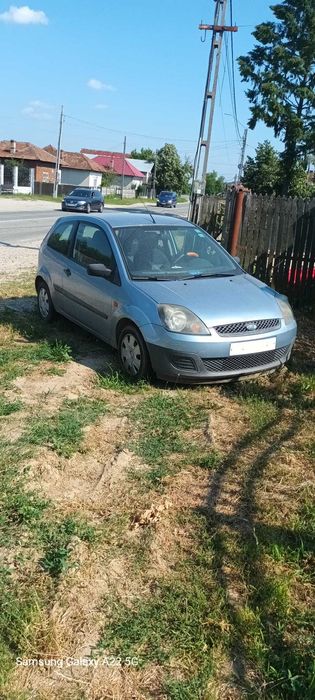Ford fiesta pentru piese