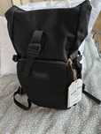 Panasonic Lumix 20-60 f3.5-5.6+ rucsac Tenba
Lumix S20-60 3.5-5.6.
Pre