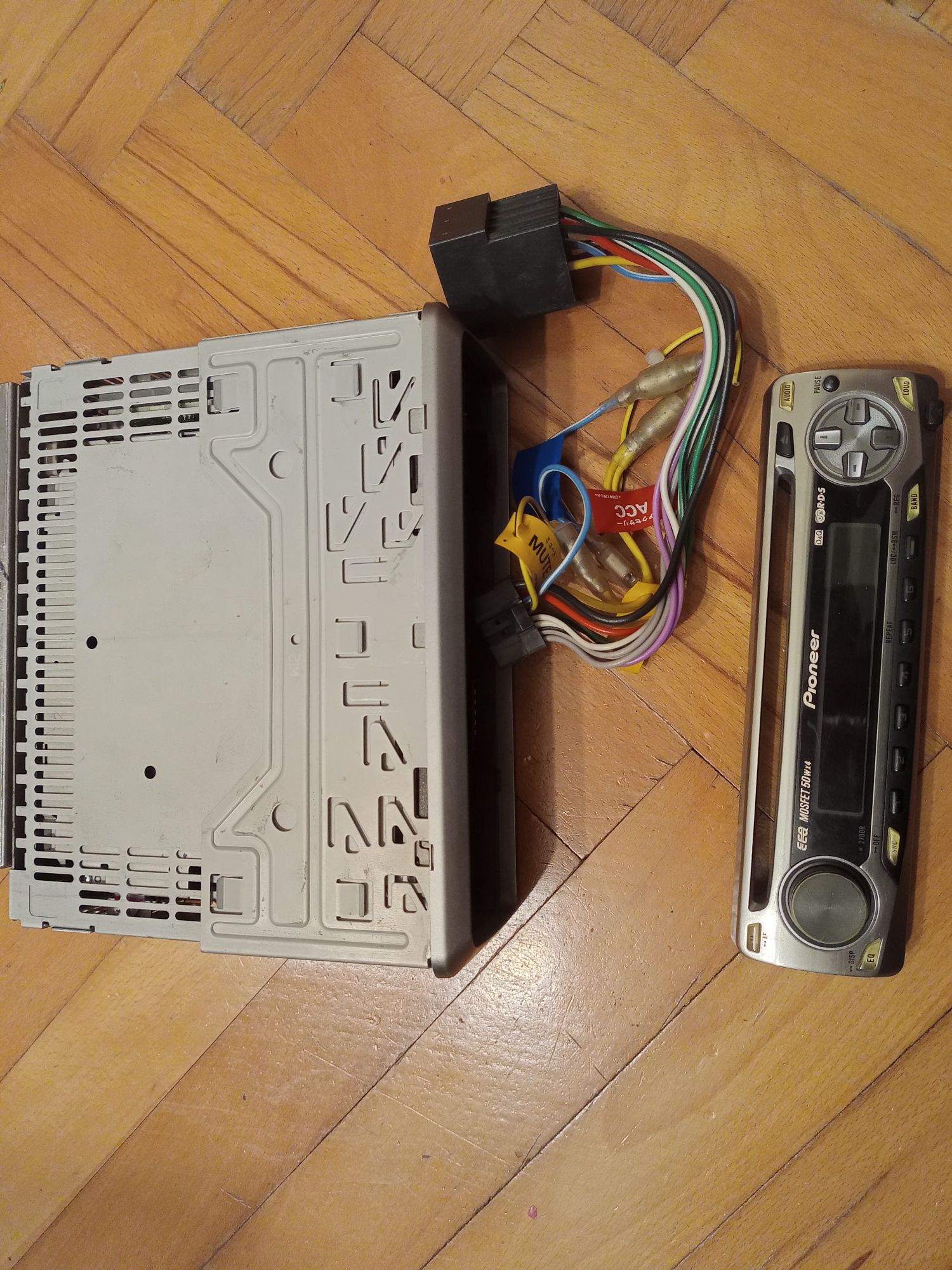 Авто CD  плеар Pioneer DEH-2700 R