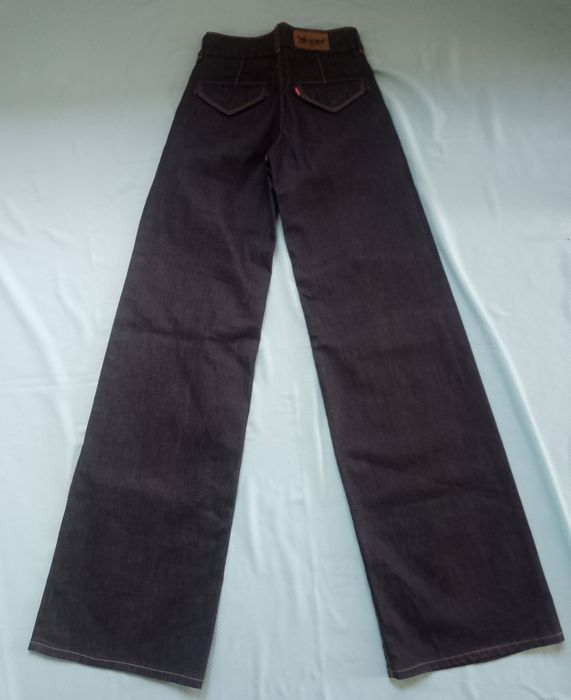 панталони / дънки Zara и Levi's