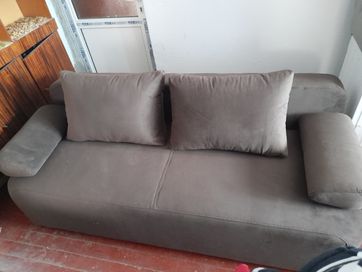 Чисто нов диван с касова бележка