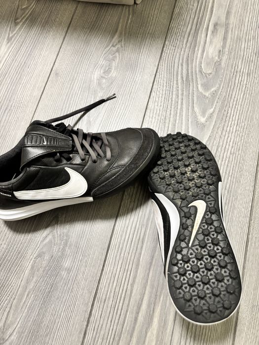 Футболни обувки Nike Premier -стоножки