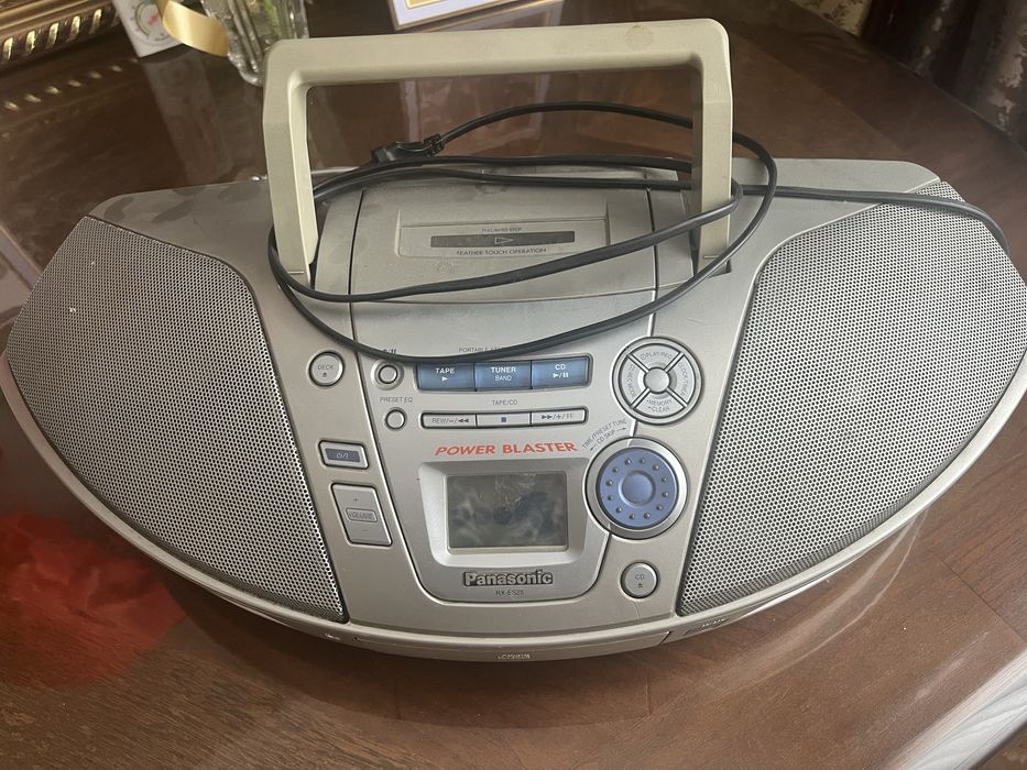 Магнитофон Panasonic