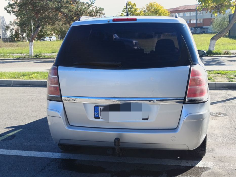 Opel Zafira B 1.9