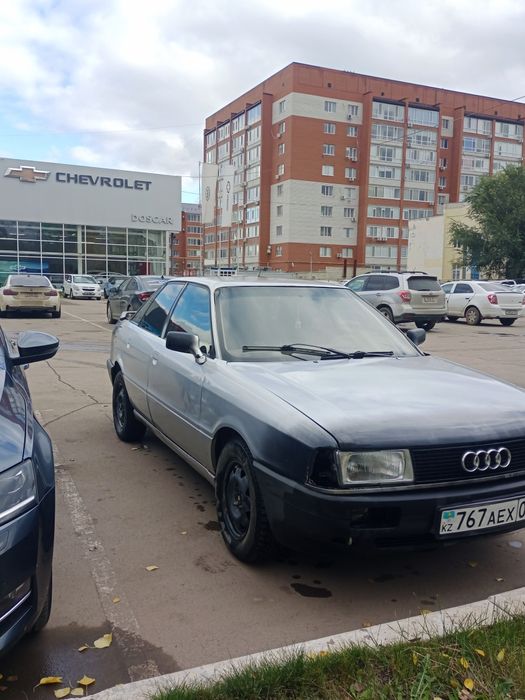 Продам Ауди 80 б3