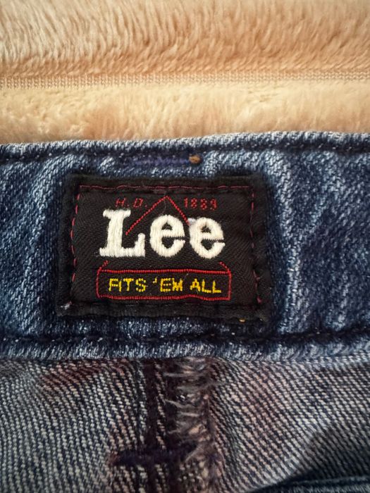 Vând jeans Lee, S, 70 lei