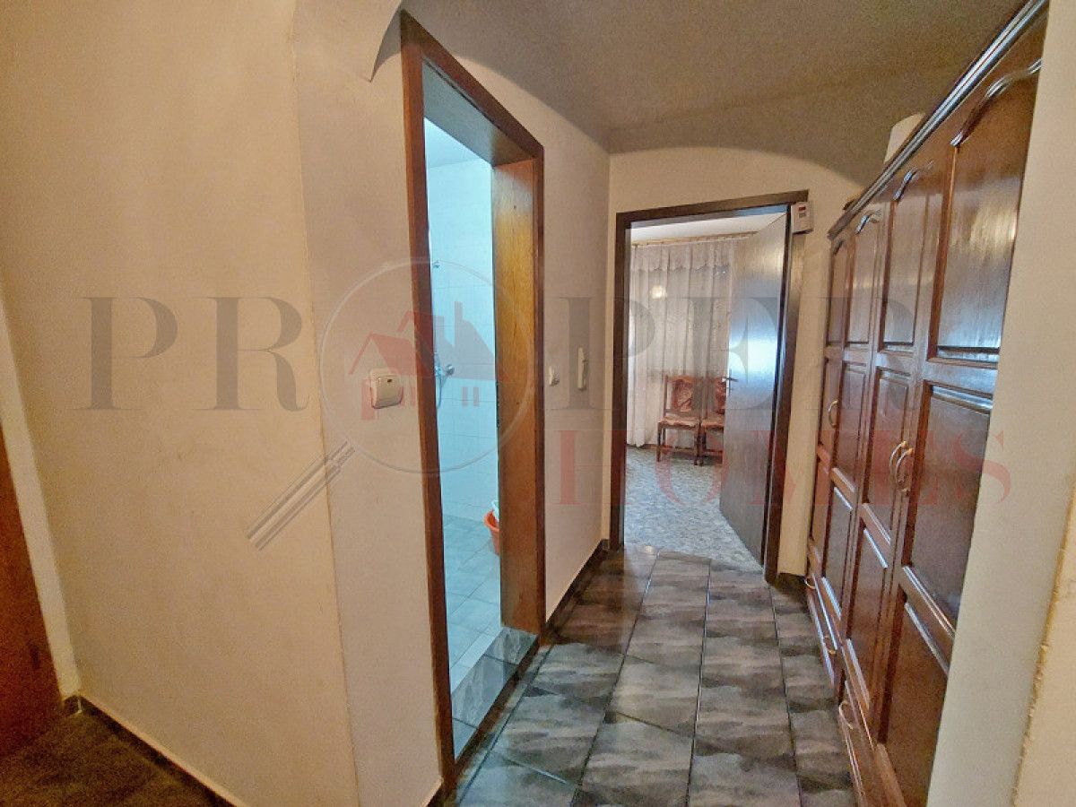 Продава се Тристаен апартамент в Велико Търново, Зона Б - 78 кв.м за 1475 €/кв.м - Снимка #8