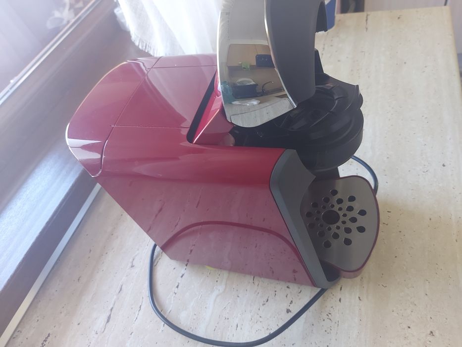 Espressor Bosch Tassimo Suny TAS 3203. Preț magazin 887 RON.