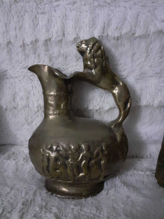 carafa bronz masiv 3,7 kg - cadou
