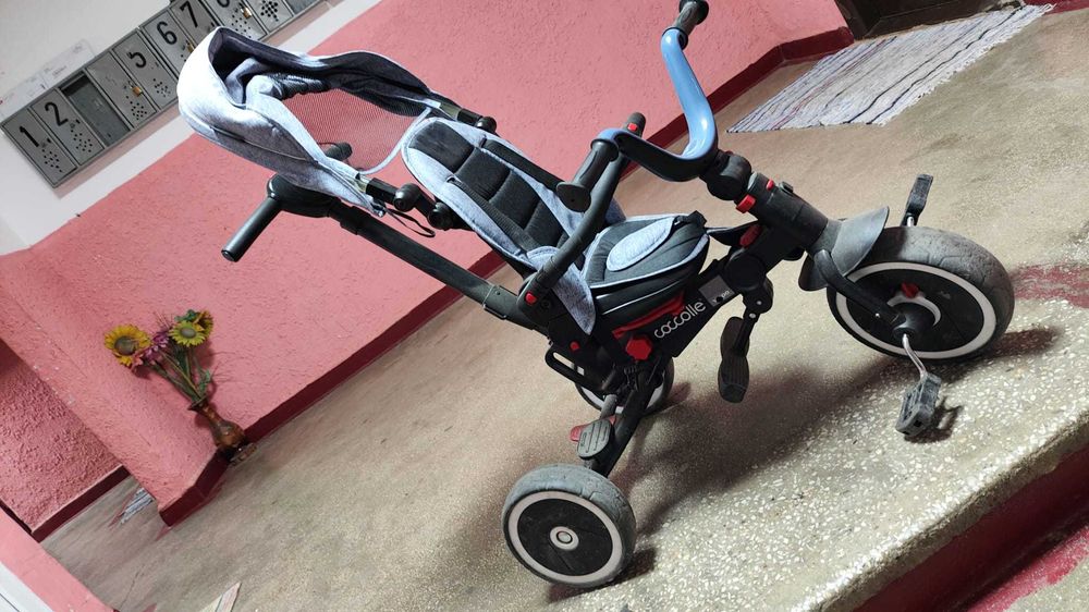 Vând tricicletă multifuncțională pliabilă Coccolle Vispo Urban Grey