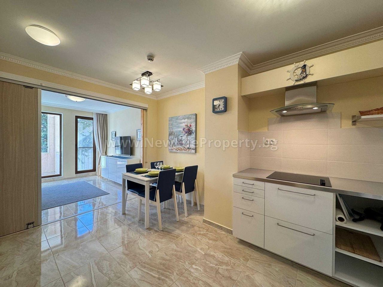 Продава се Двустаен апартамент в Свети Влас - 65 кв.м за 2224 €/кв.м - Снимка #3