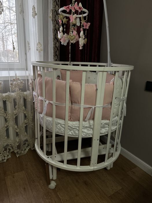 Продам детскую кроватку