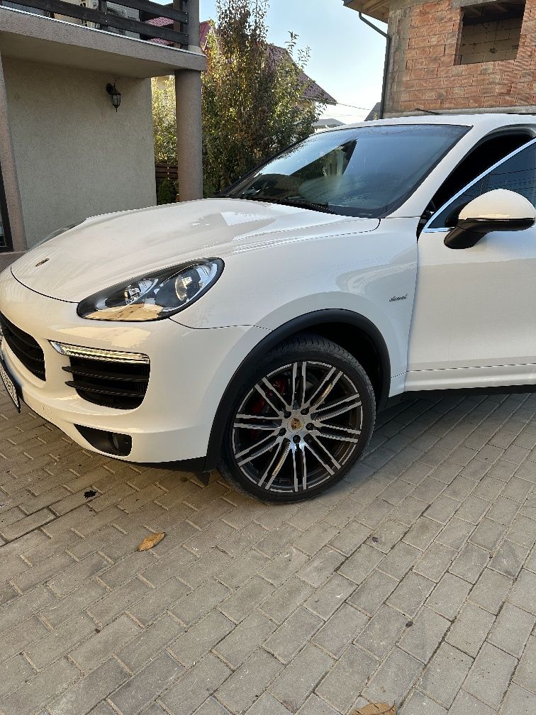 Porsche Cayenne Full Facelift Panoramic Variante imobiliare