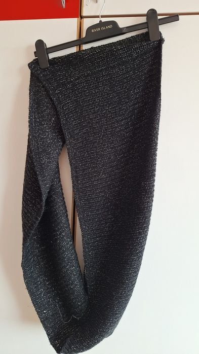 Fular negru cu argintiu model burlan