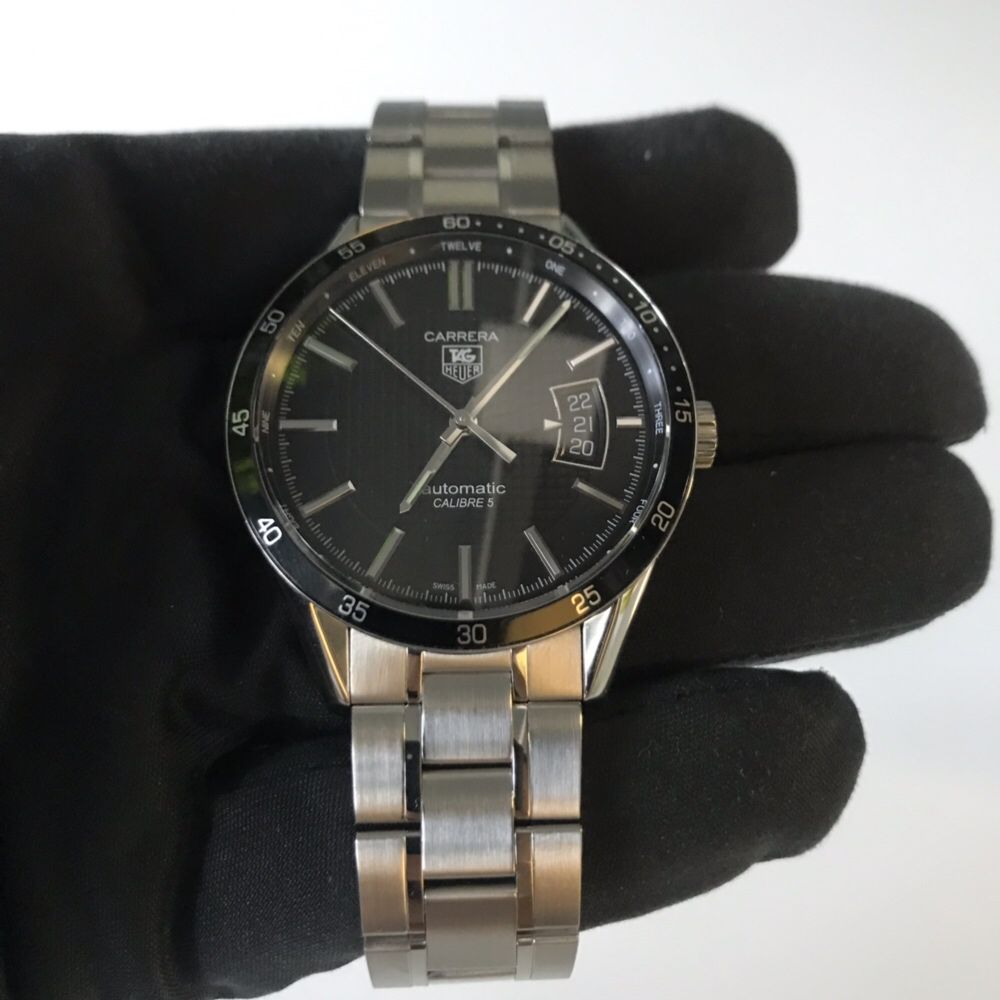 Часовник Tag Heuer Carrera 05 Date Black DIal Steel