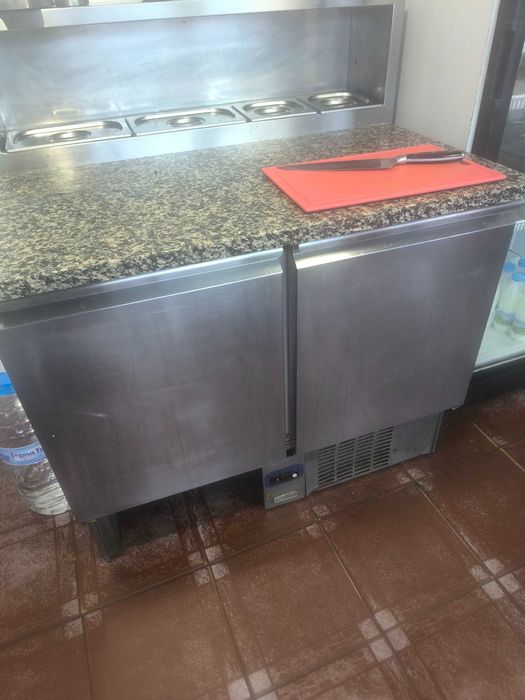 Студено Бен мари /пицарска маса