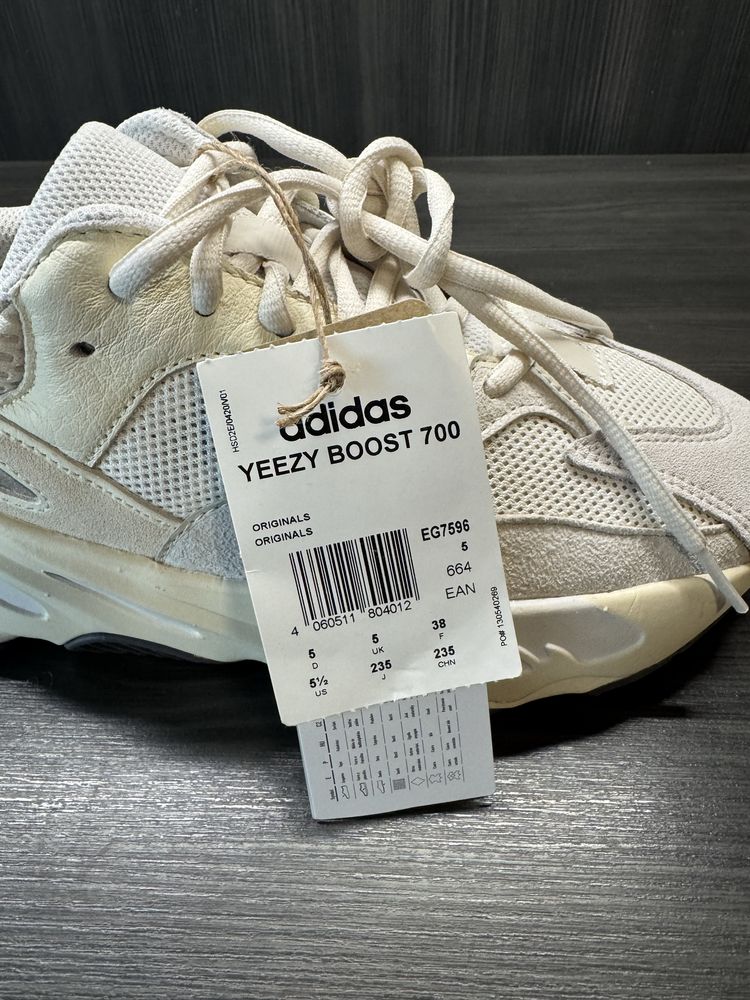 Adidasi Adidas Yeezy 700 Analog