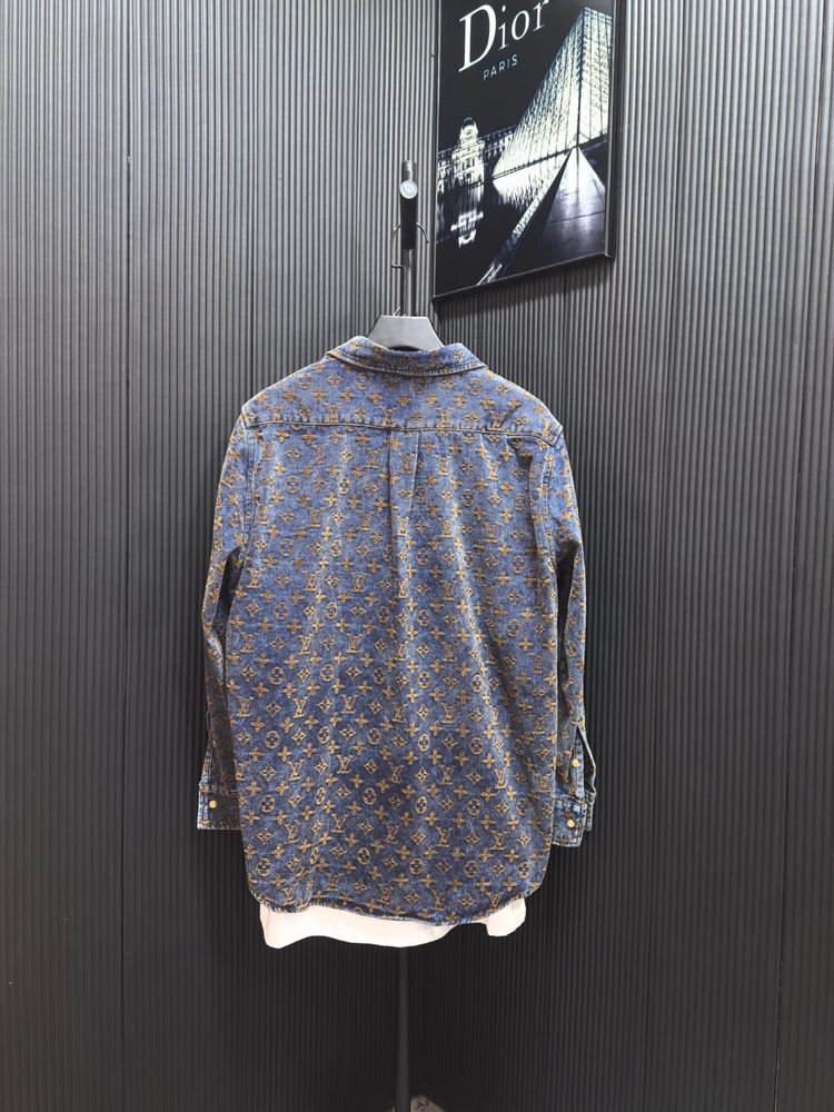 Geaca blugi Louis Vuitton Calitatea premium !!