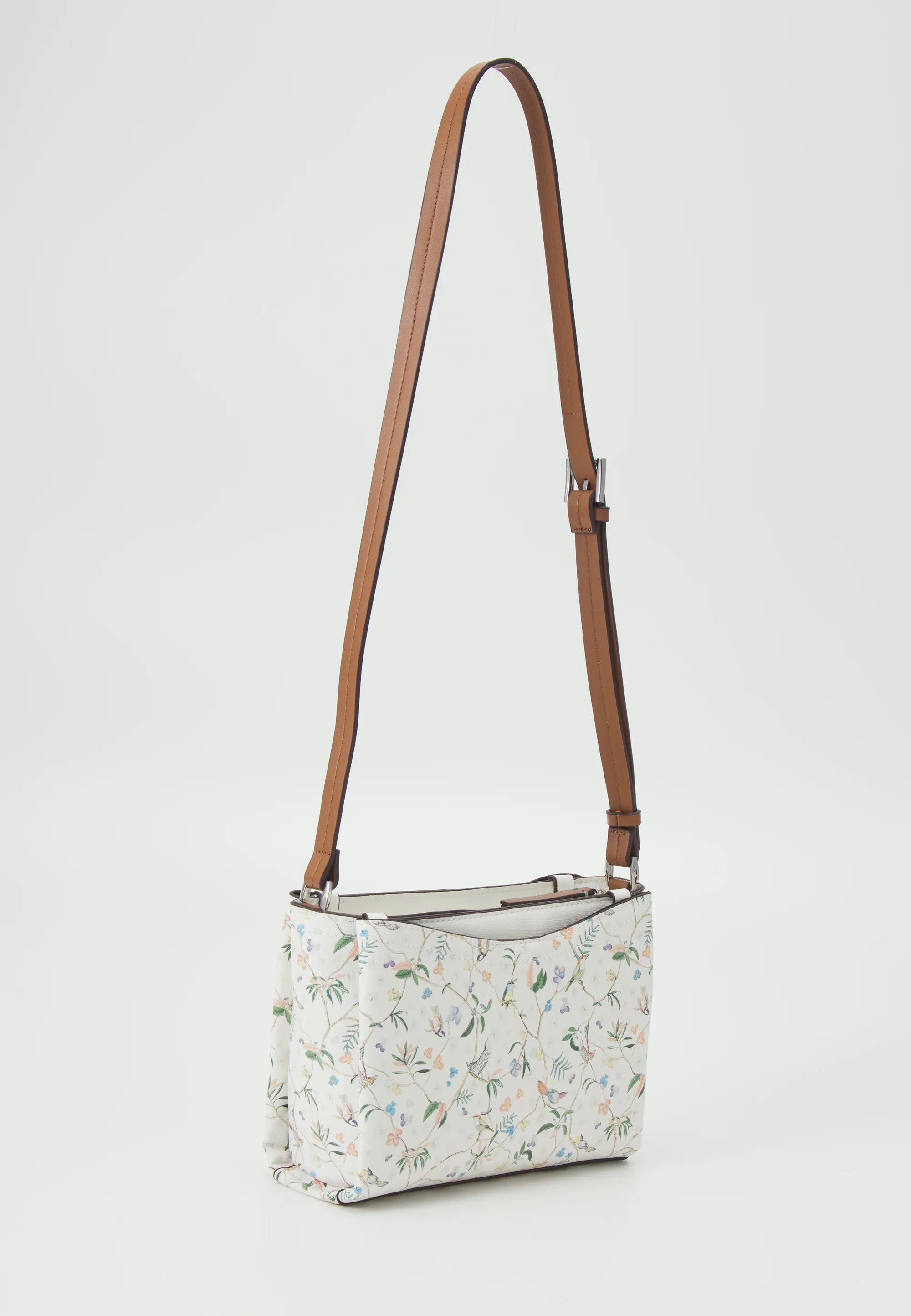 Бохо дамска чанта с флорални мотиви Parfois