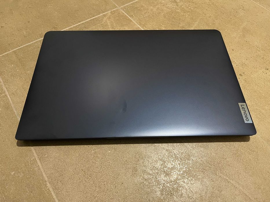 Лаптоп Lenovo IdeaPad 15ALC7 – Мощ, Стил и Производителност!