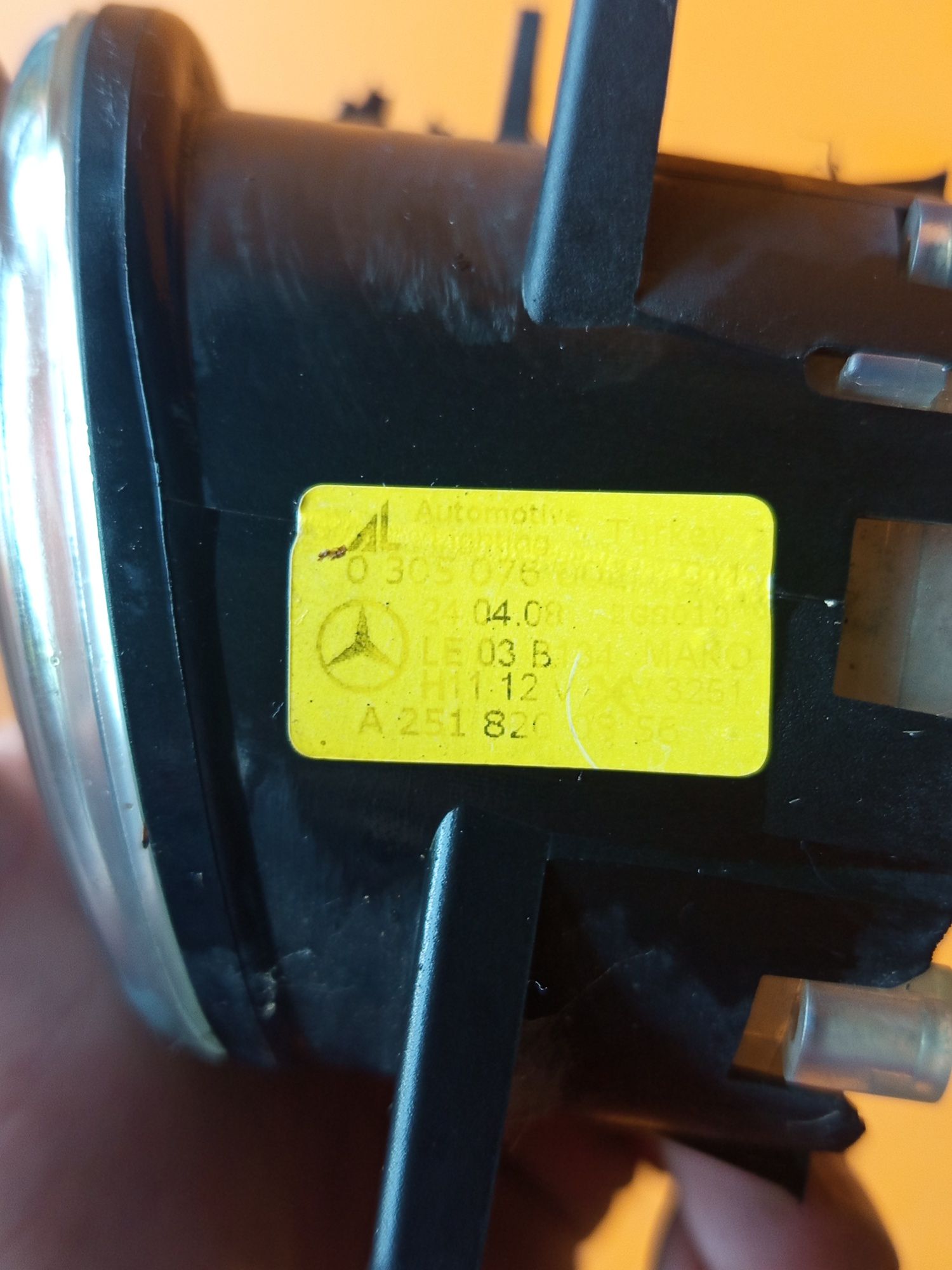 преден десен фар мъгла халоген Mercedes W204 C W251 R W164 ML X164 GL