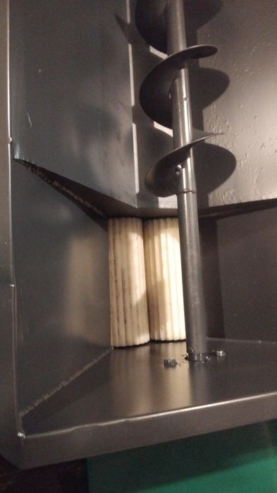 Zdrobitor struguri cu pompa