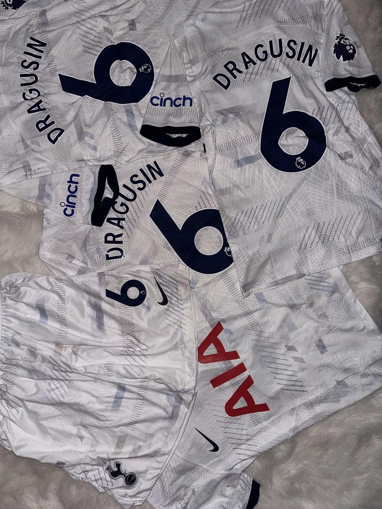 Tricou & pantaloni Drăgușin Tottenham