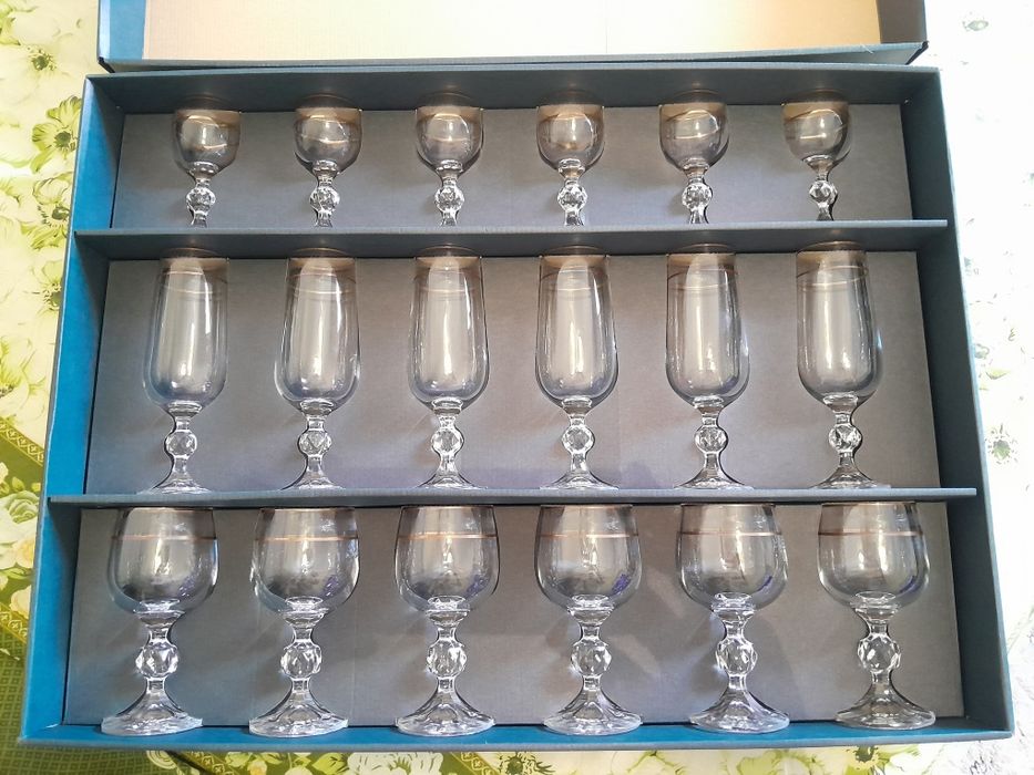 Новый набор Богемского стекла.