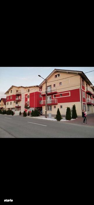 Proprietar vând apartament 2 camere în Giroc