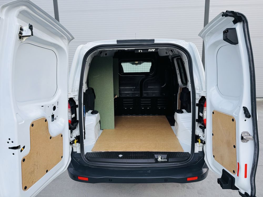 Ford Transit Courier ‼️1.5 TDCi 100CP 2020  ‼️Rate/Garantie 1an ‼️