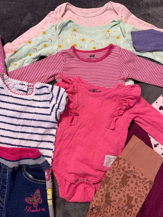 Haine pentru fetițe de 3-6 luni.