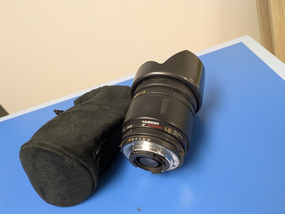 Obiectiv DSRL Nikon Tamron