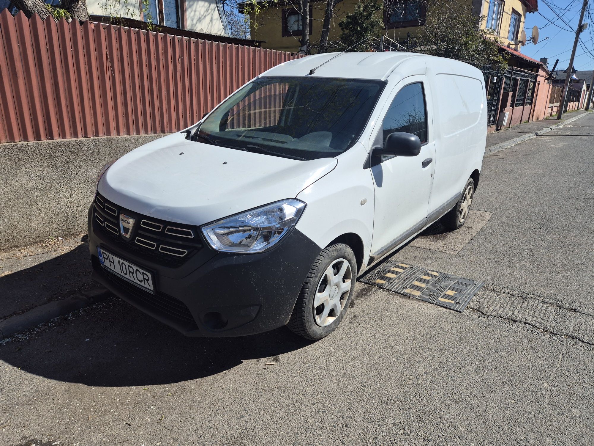 Dacia dokker  urgent