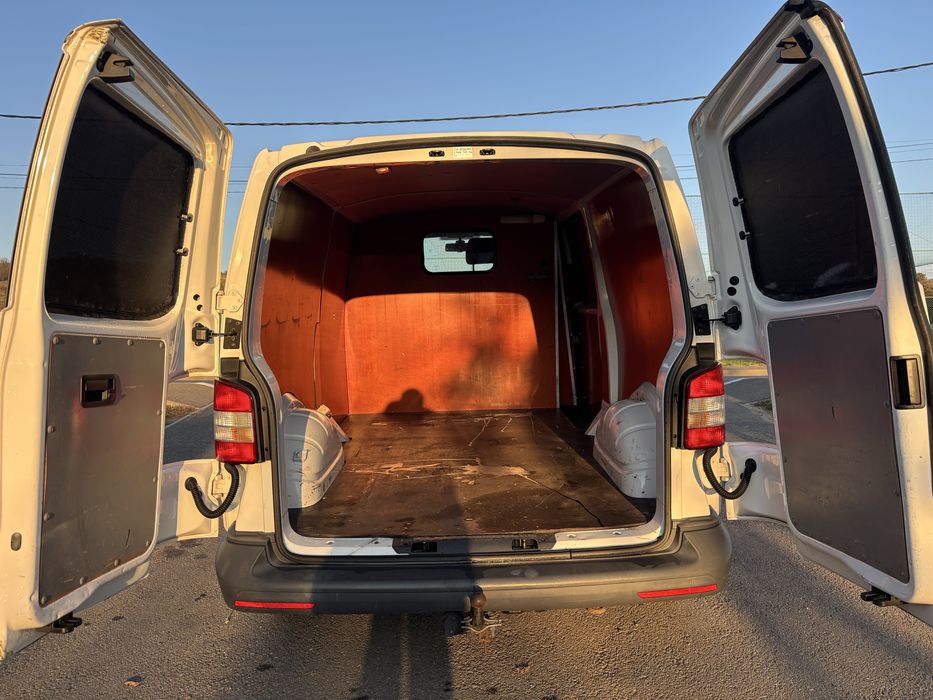 VW transporter 2.0 tdi 140cp lung posibilitate rate