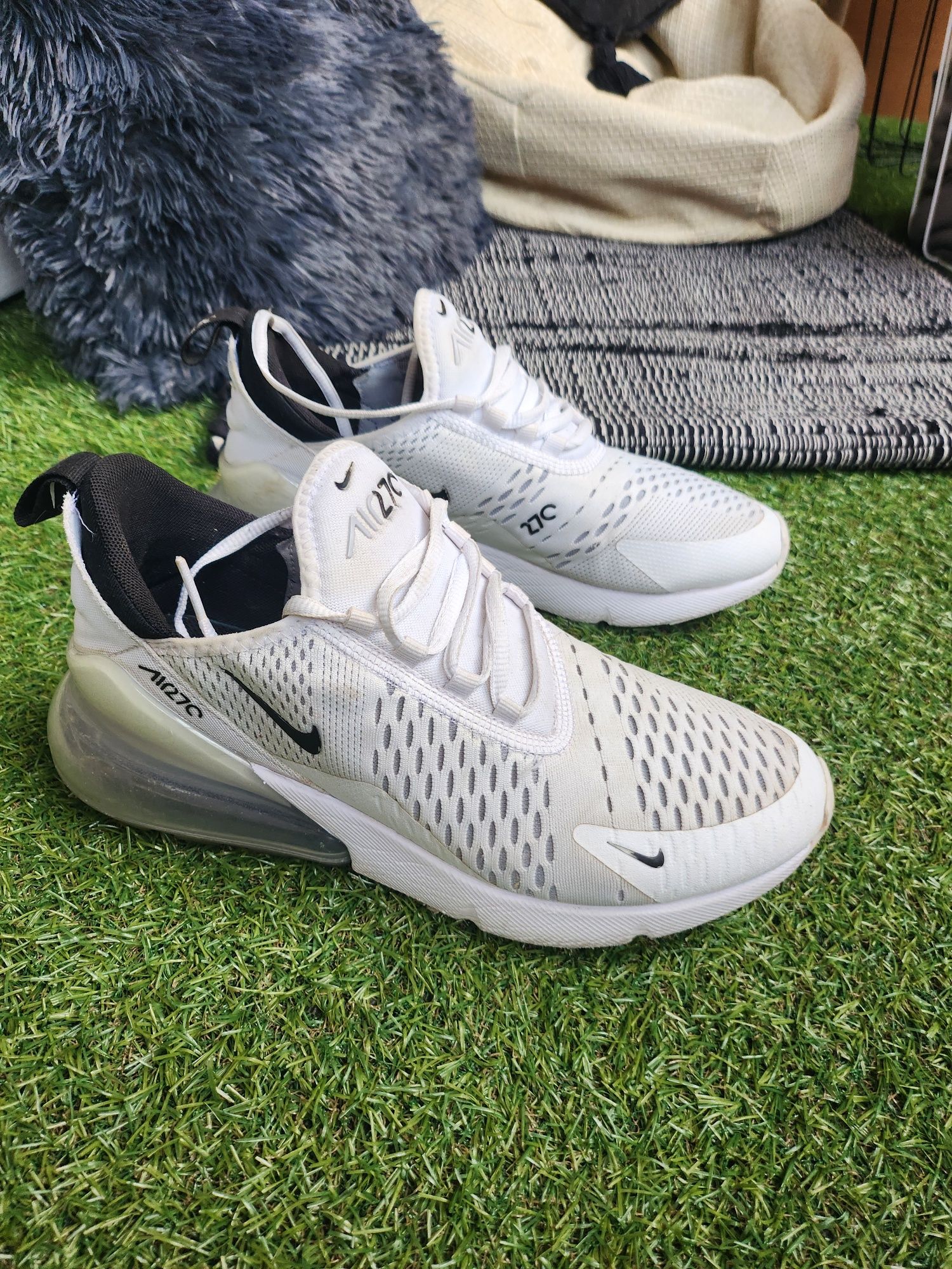 Намалям Nike Air max 270 маратонки
