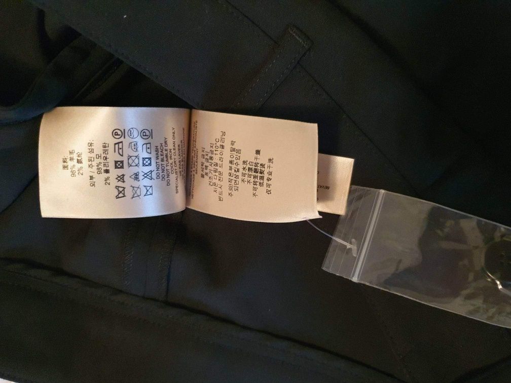 Pantaloni negri dama Burberry