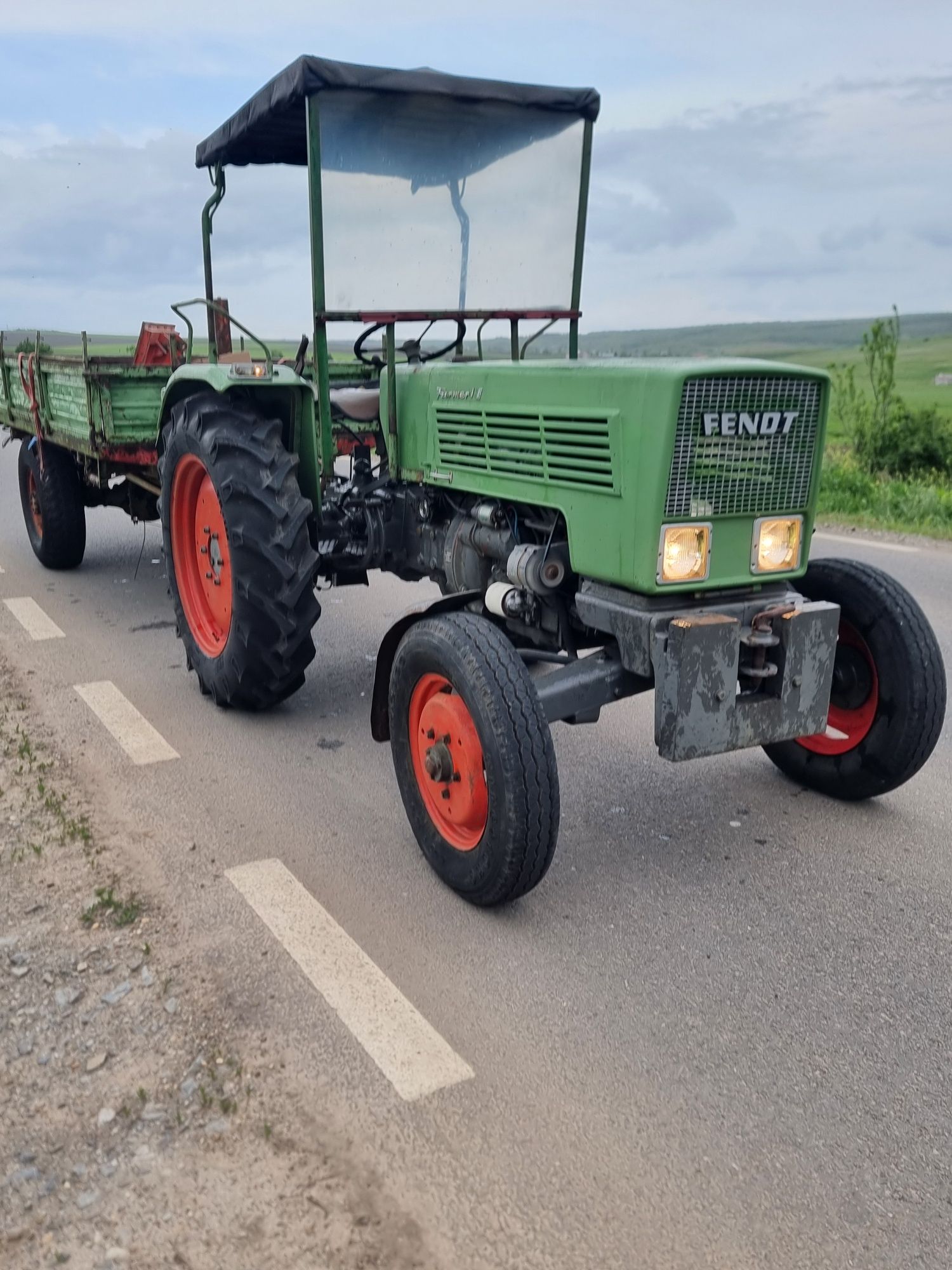 Tractor Fendt 40 cai!