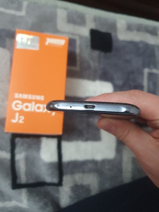 Srochna Sotiladi Samsung J2  8Gb 2016 Black Original Sastayaniya Ideal