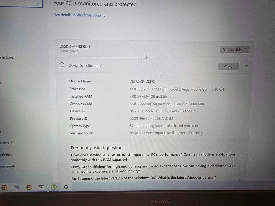 Лаптоп Huawei MateBook D15