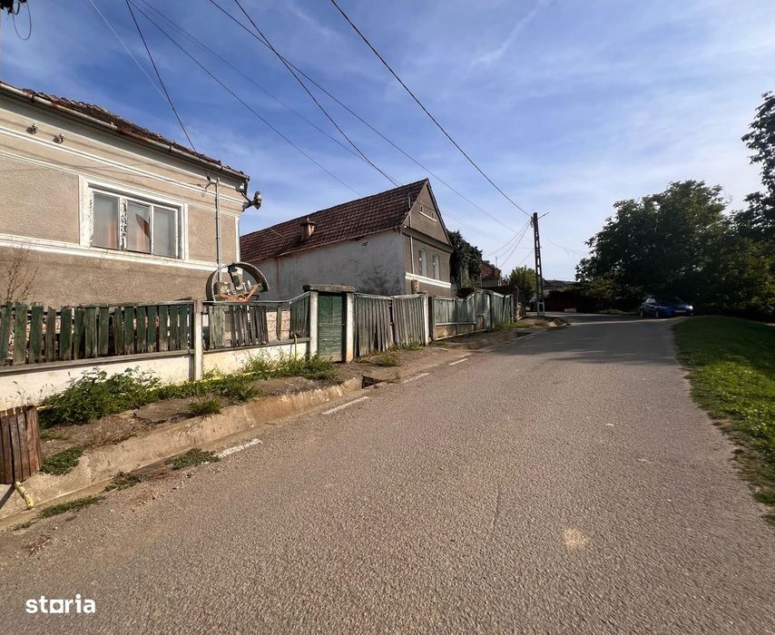 Casă în sat Feisa (com. Jidvei) - jud. Alba