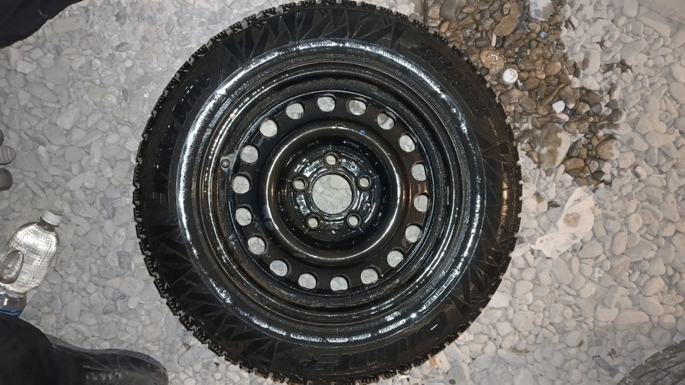 Дискасымен ризина жағдайы жақсы 195/65/15