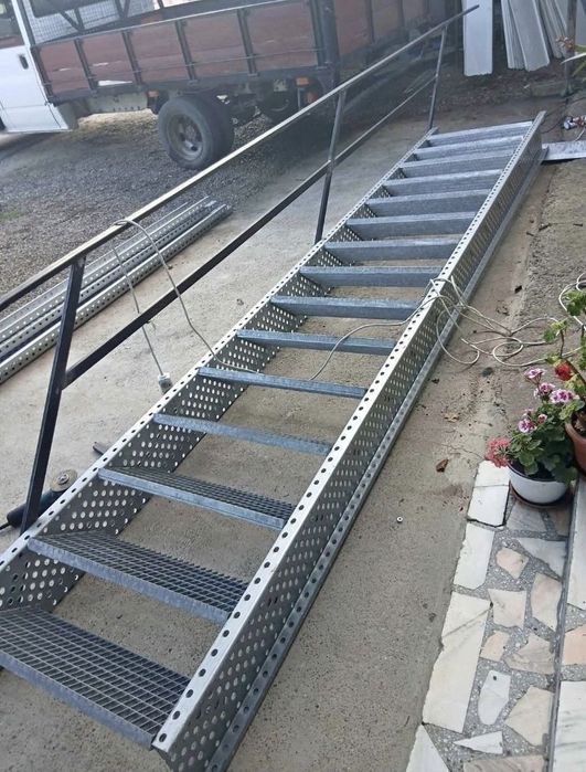 Executăm scări zincate orice dimensiune și orice model