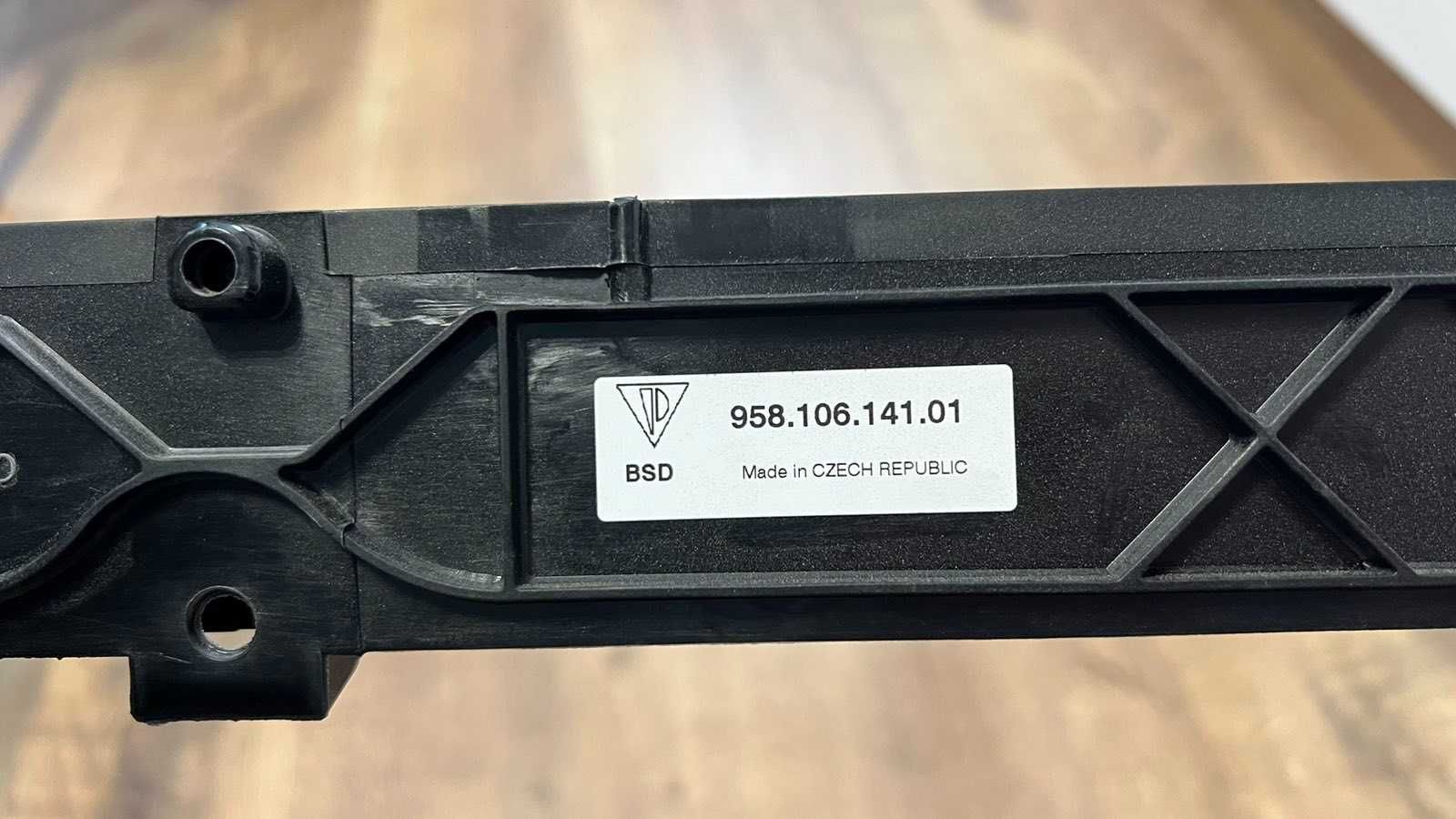 Панел (ракла) за радиатор за Порше Кайен 958