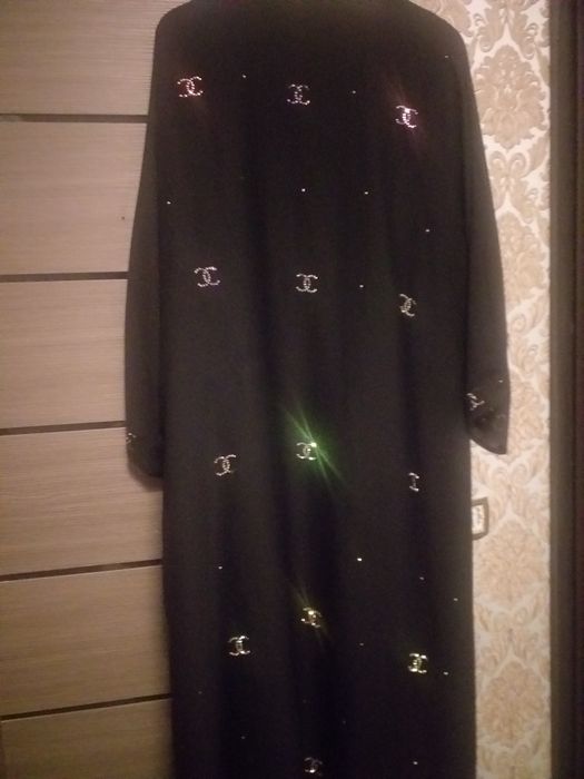 Женская одежда  накидка  длинная 60р