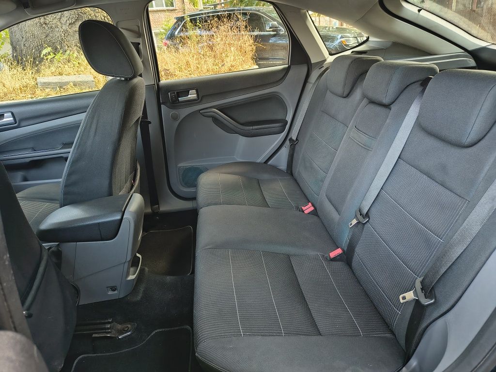 Ford Focus 2.0 Газ/Бензин