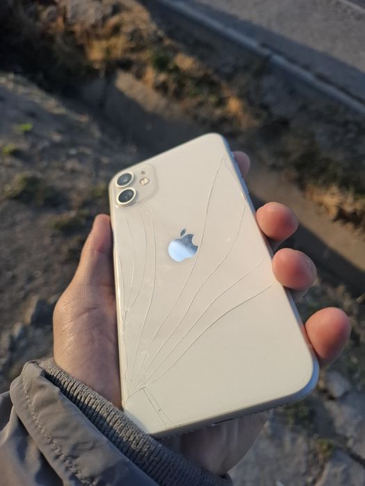 Срочно!! Обмен/продажа айфон 11 64 гб iphone 11