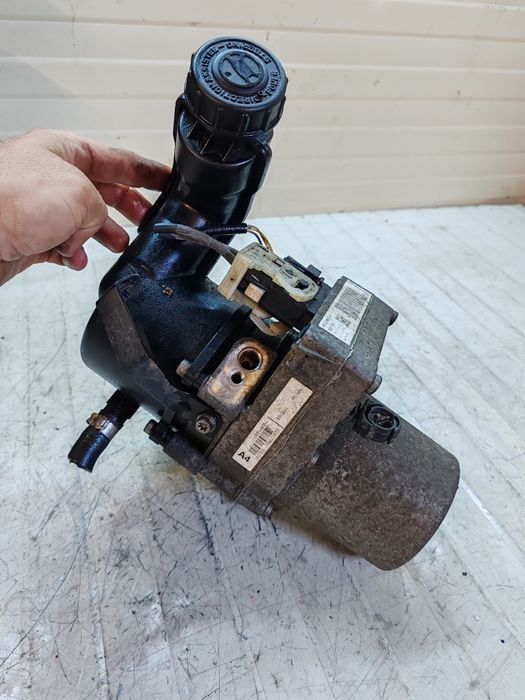 Pompa servo direcție Peugeot 508 400lei