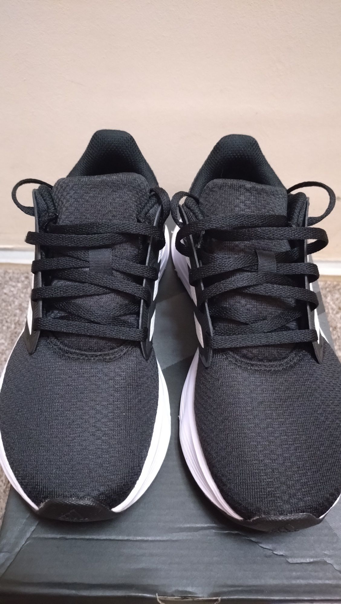 Дамски маратонки Adidas Galaxy 6