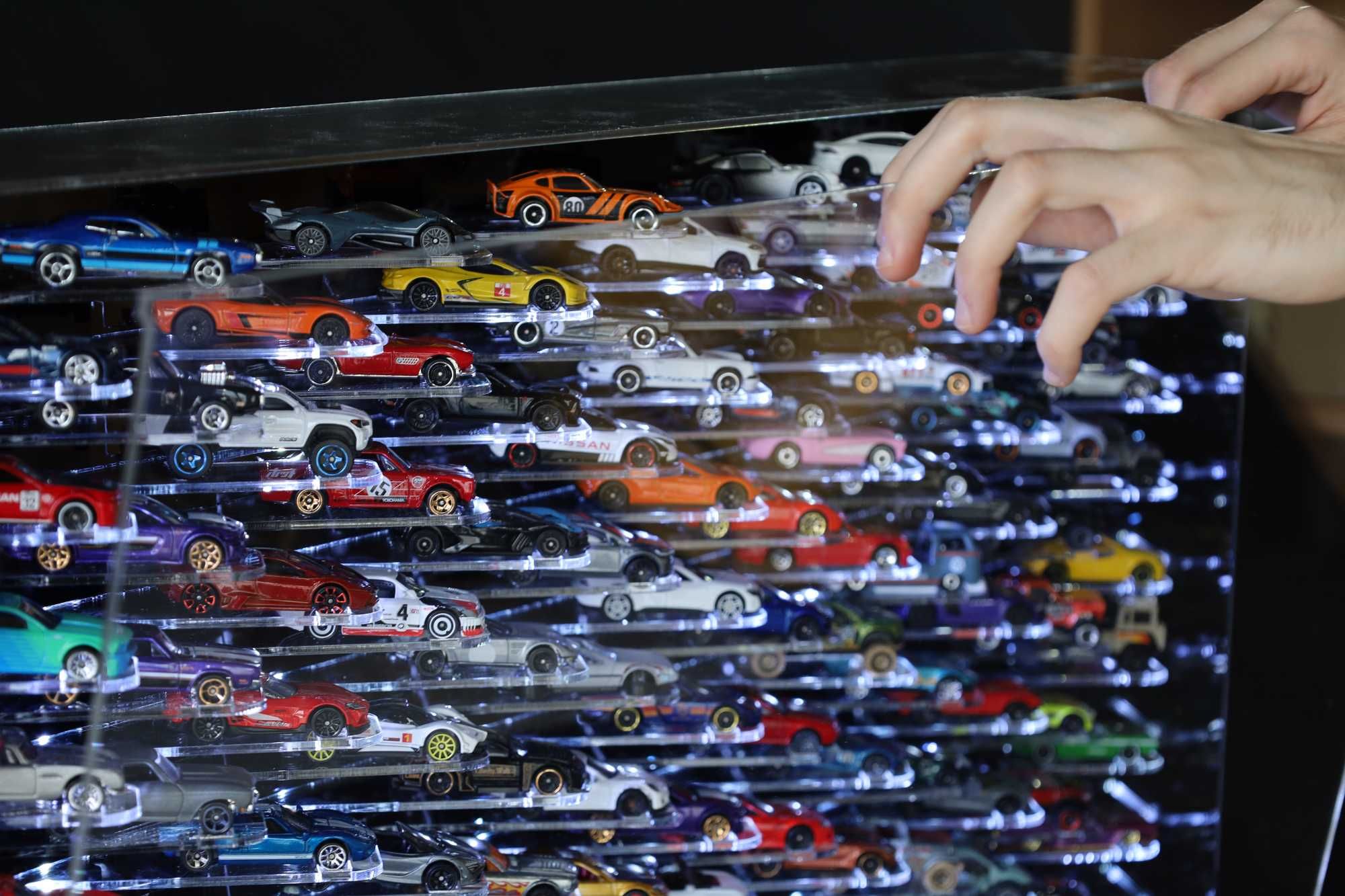 Vitrine acrilice-pe comanda-machete 1:64-Hotwheels,Mini GT,Kaido